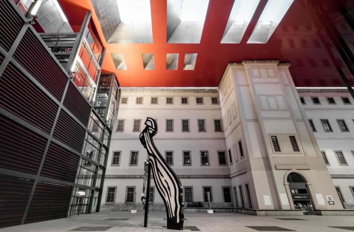 Appartamento Reina Sofia Museum House Madrid Esterno foto